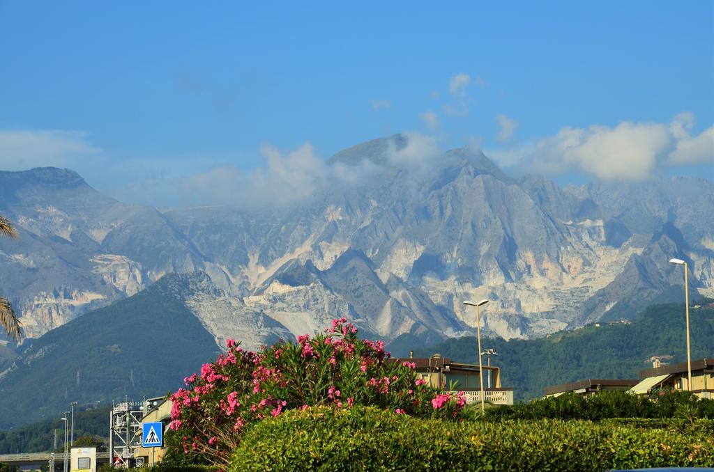 Casa Lia Villa Marina Di Carrara Dış mekan fotoğraf