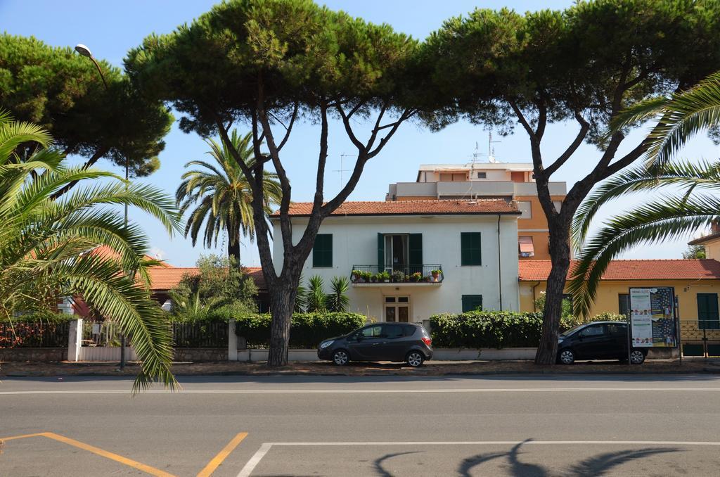 Casa Lia Villa Marina Di Carrara Dış mekan fotoğraf